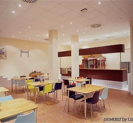 AAA Budget Hotel 